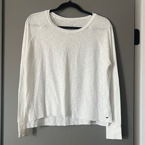 American Eagle White Long Sleeve Sweater